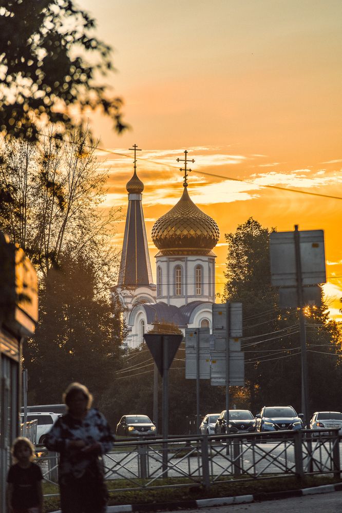 Фотография автора Евгений Величко