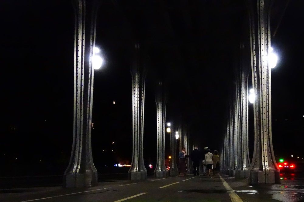 Noche en el puente