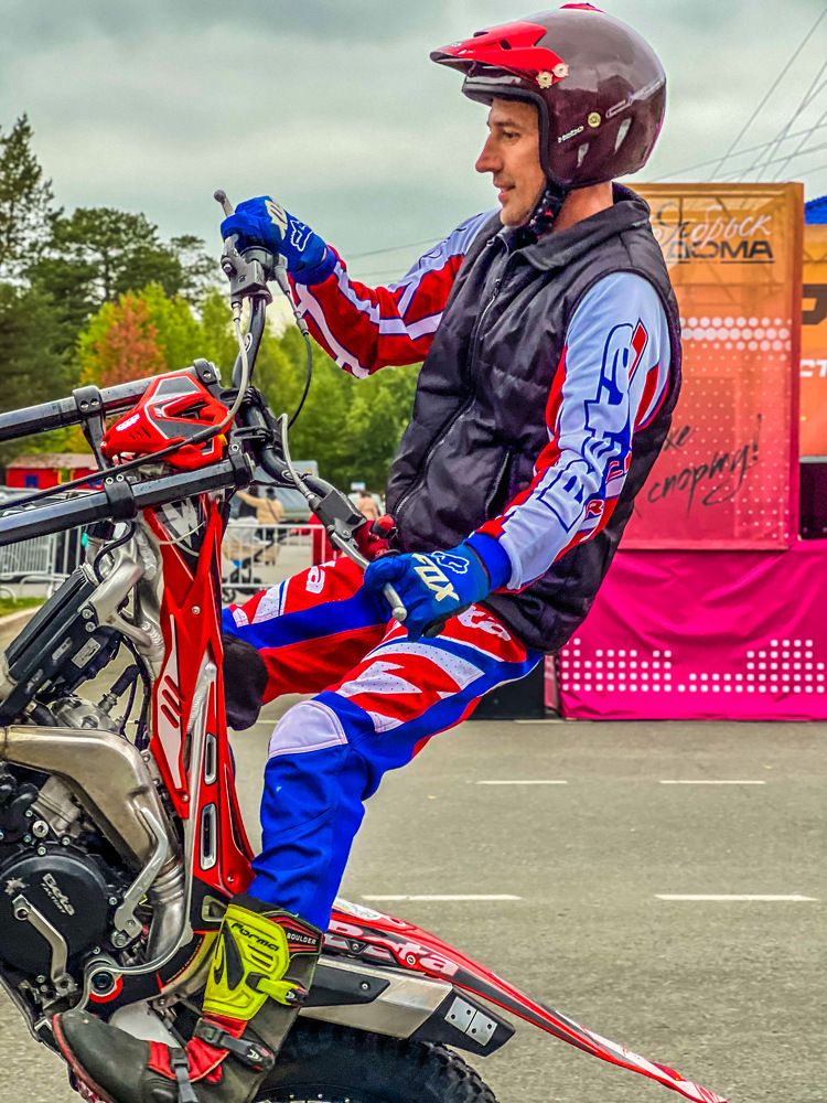 Фотография автора Анастасия Никифорова