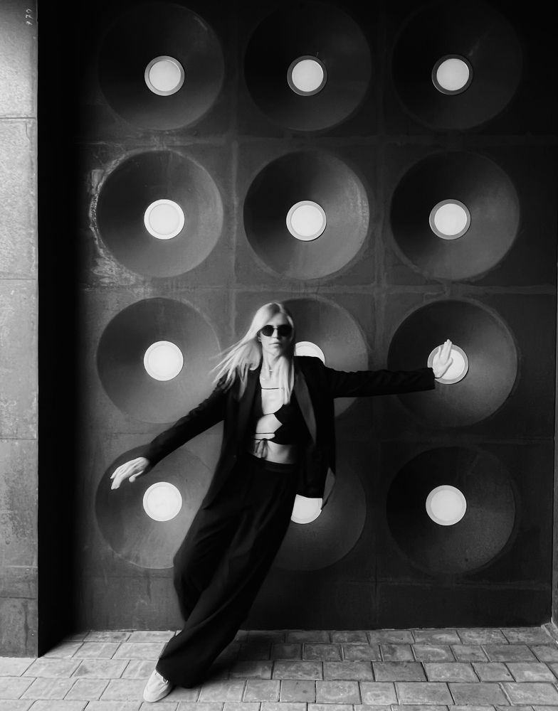 Photograph by KATYA CHERNIAVSKAIA