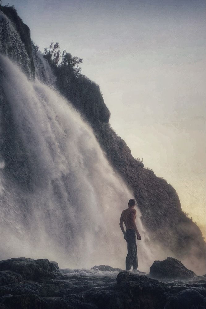 Photograph by Antony Lee