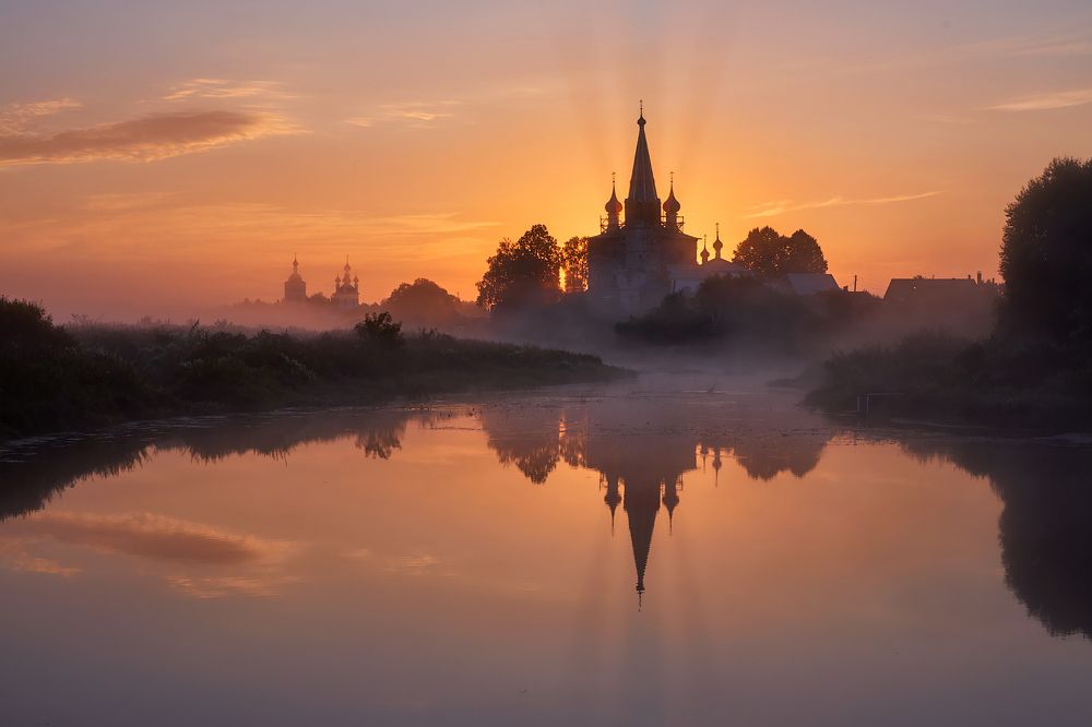 Оранжевый рассвет