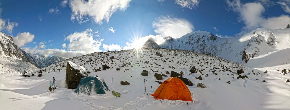 Восход под Машей-Баши.