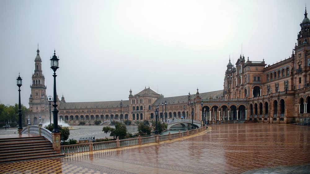 The рlaza of Spain in Seville