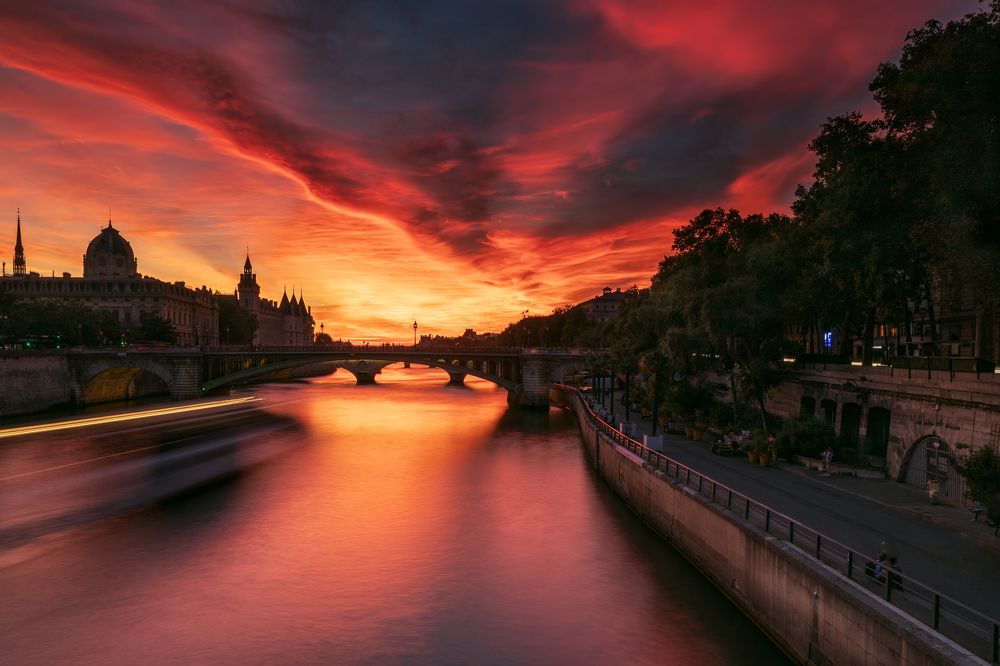 Sunset Paris