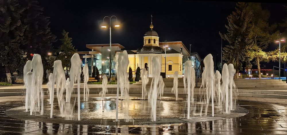 Ночные фонтаны