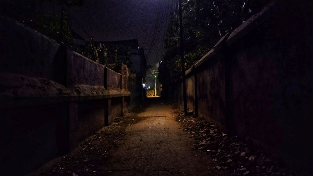 The midnight walk through the street