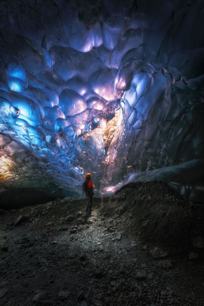 Photograph by Jose Miguel Picon Chimelis