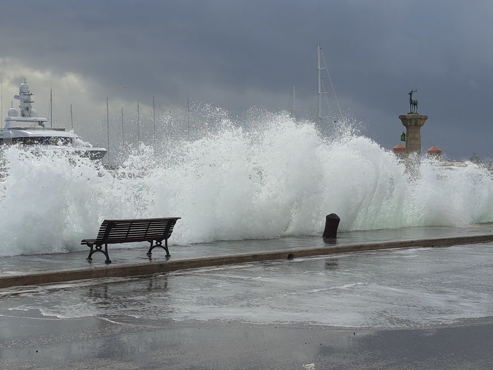 The foam of the waves