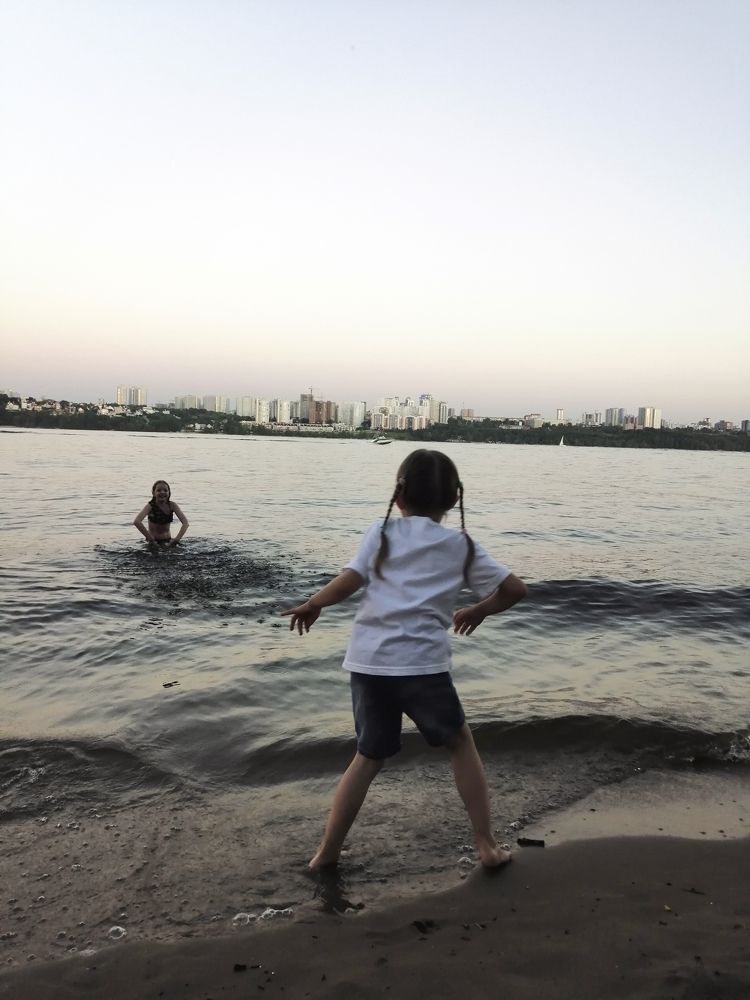 Photograph by Anna Balabanova