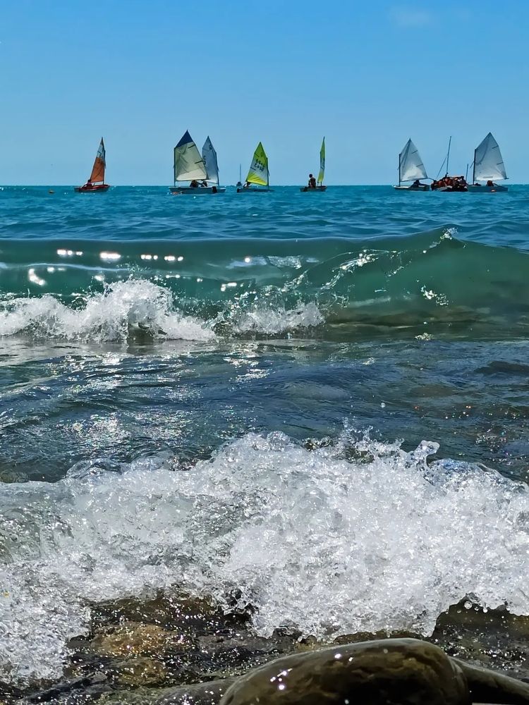 цвет морской волны