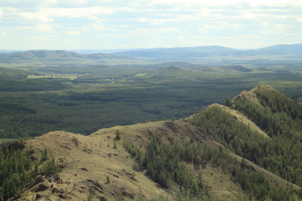 Хребет Нурали