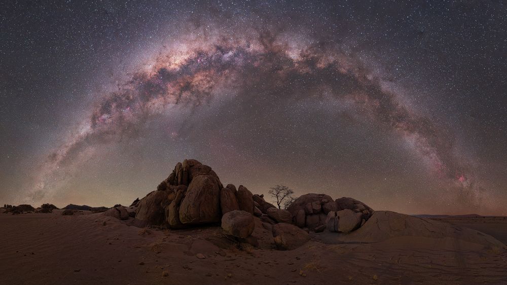 A Night in the Desert