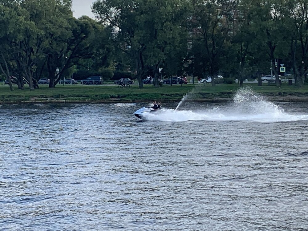 Водный мотоцикл ?