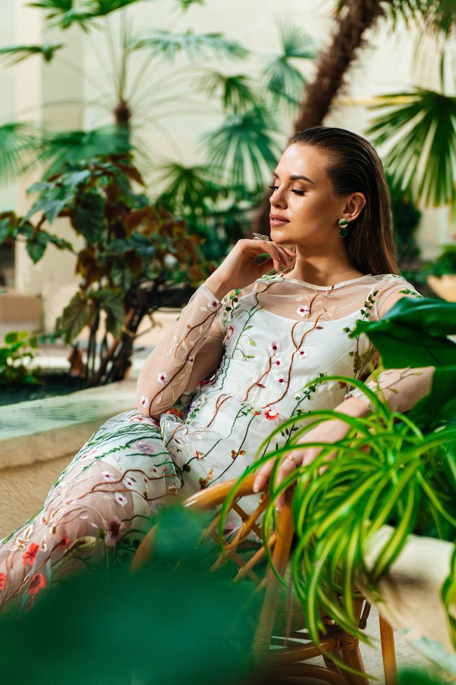 Нимфа в саду