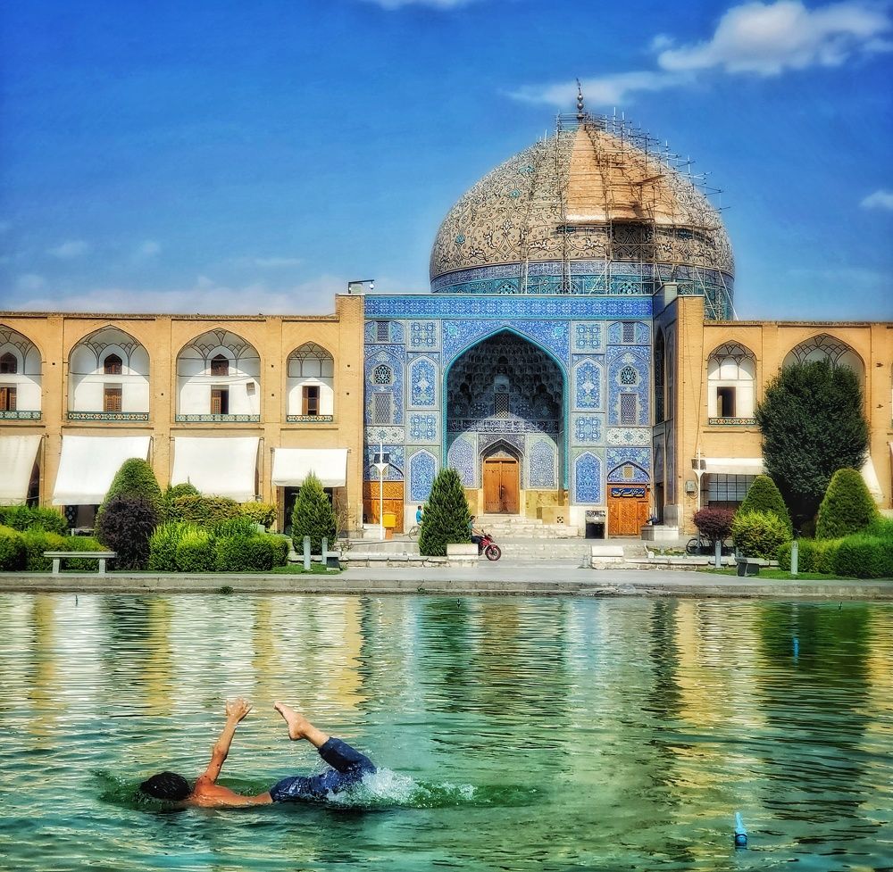 Фотография автора Solmaz Sadeghi