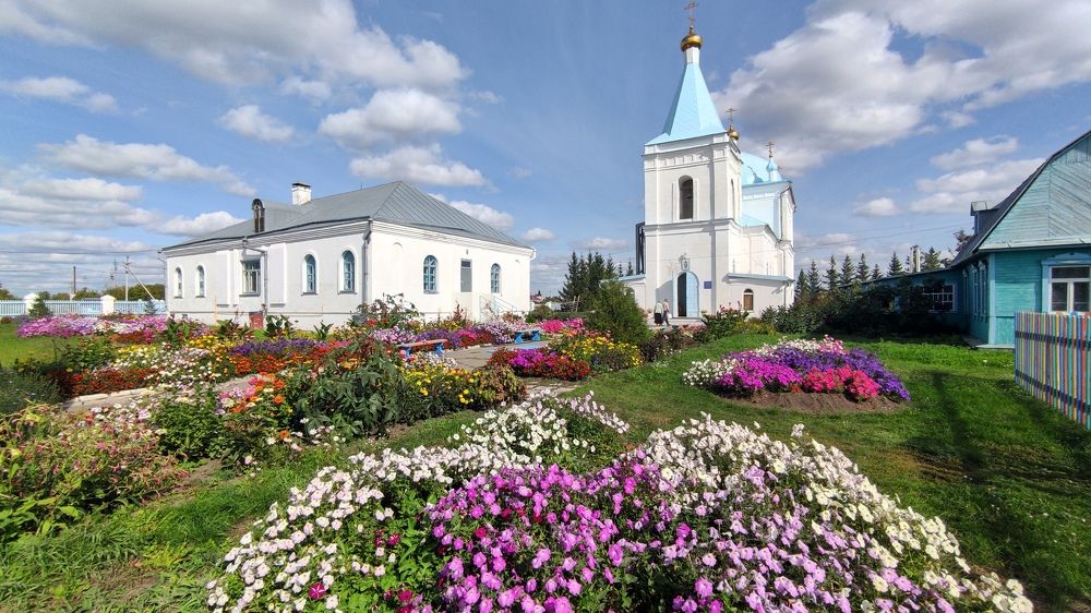 Храм