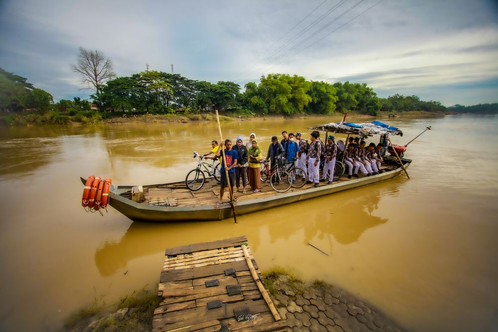 Photograph by Eri Yulianto