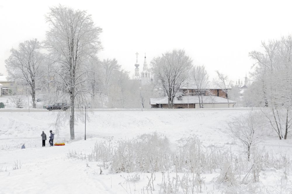 зима в русском городке