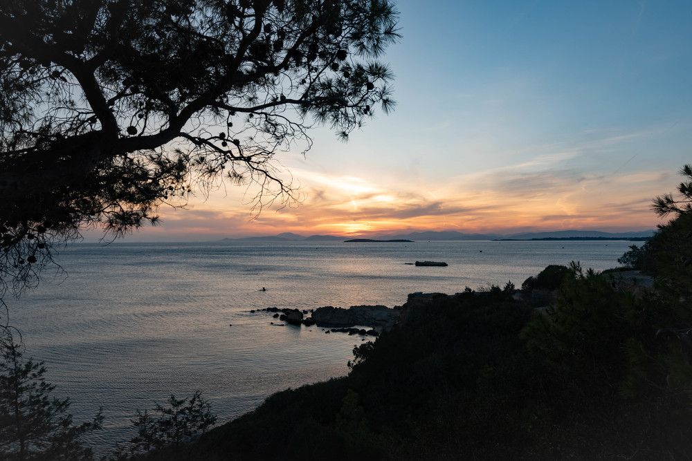 Фотография автора DIMITRIS MPAZIOTOPOULOS