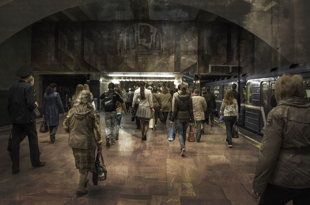 В светлое настоящее