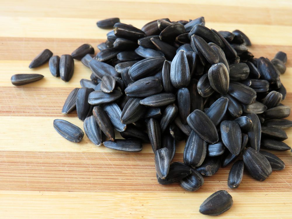Black roasted sunflower seeds