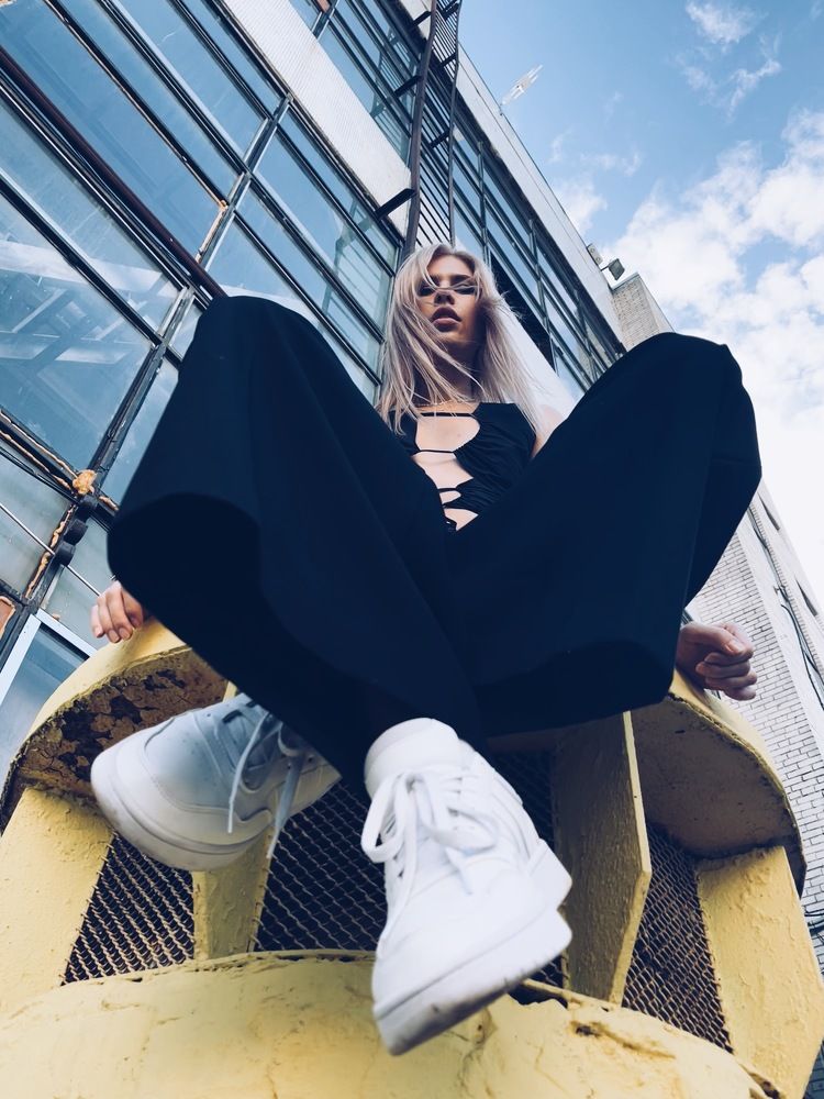 Photograph by KATYA CHERNIAVSKAIA