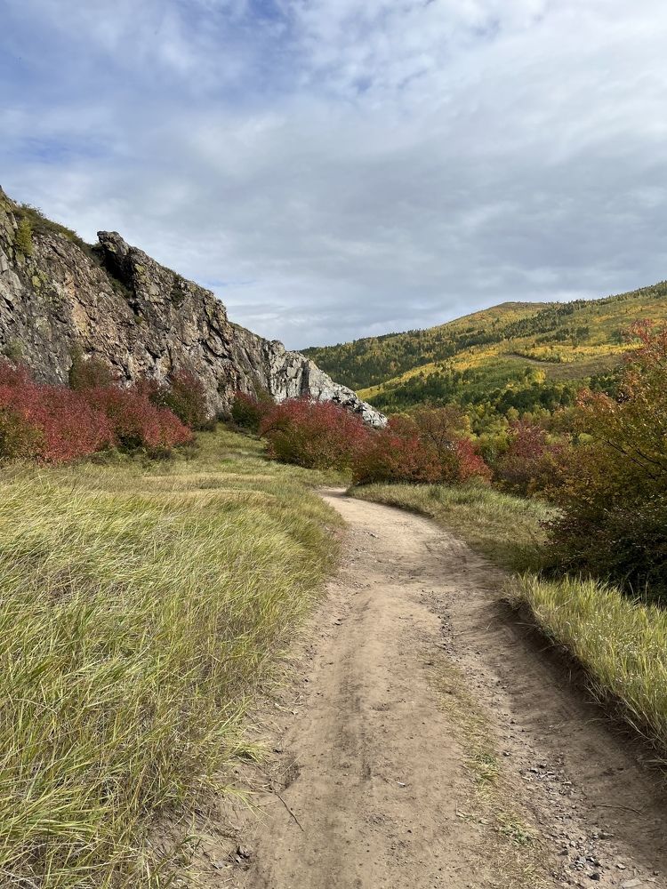 Photograph by Nina Semikhvatskya