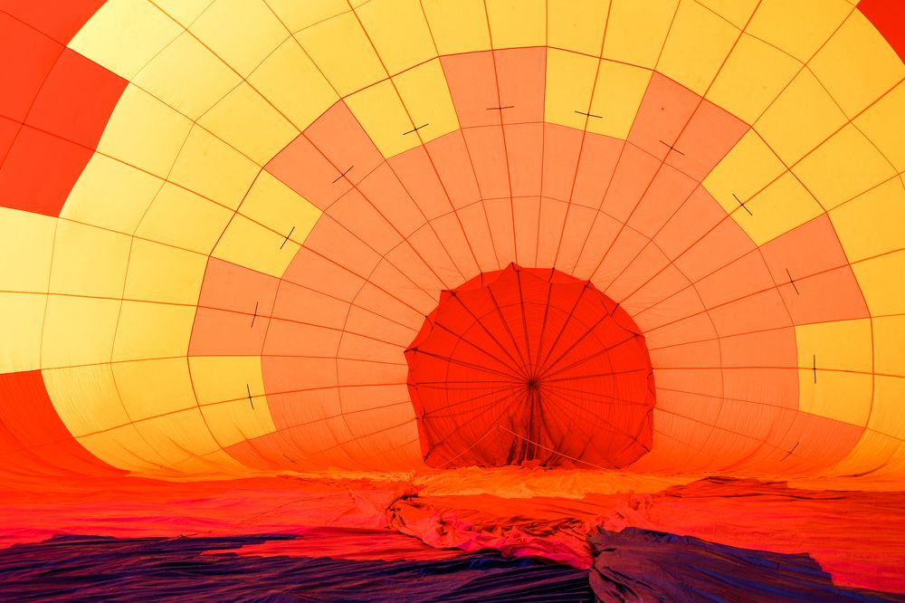 Внутри воздушного шара!