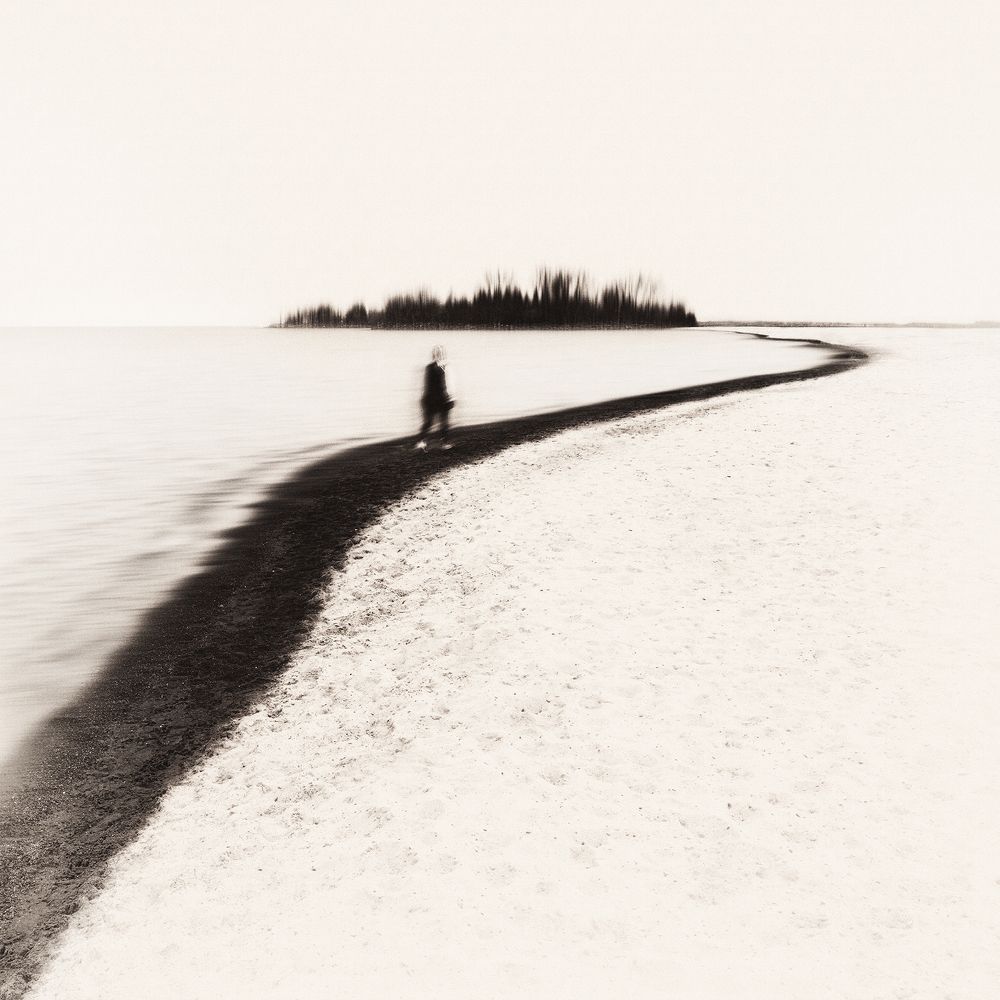 Photograph by Zhenhuan Zhou