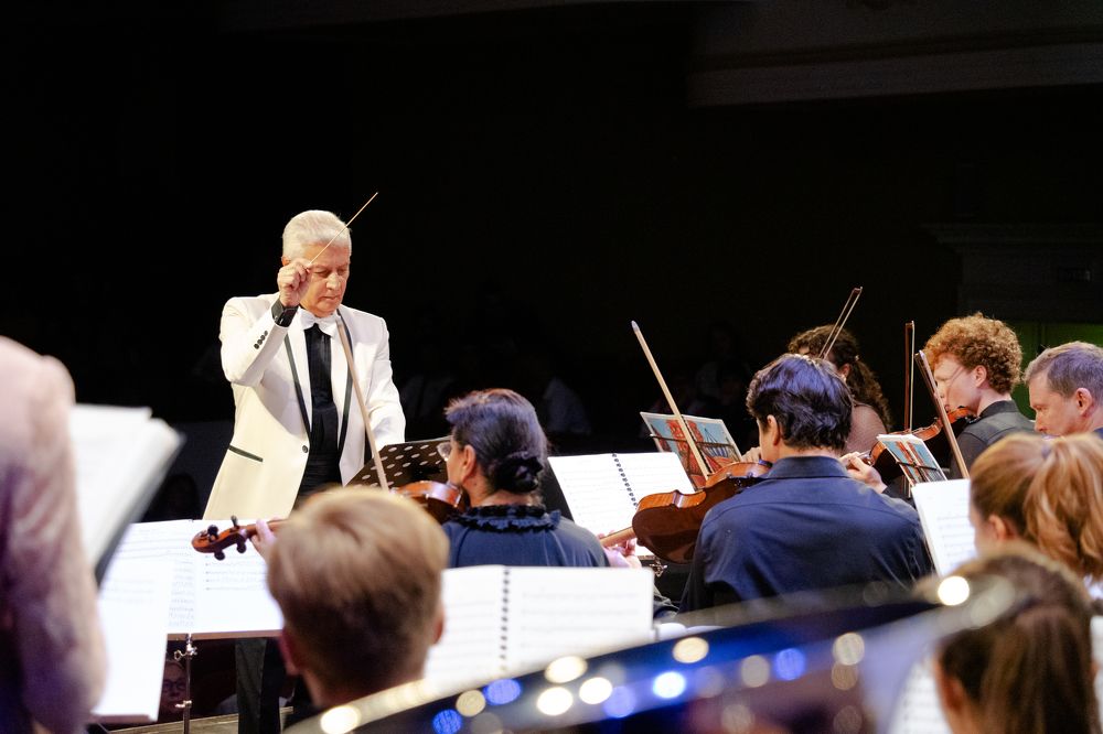 Photograph by Aleksandr Kolonsky