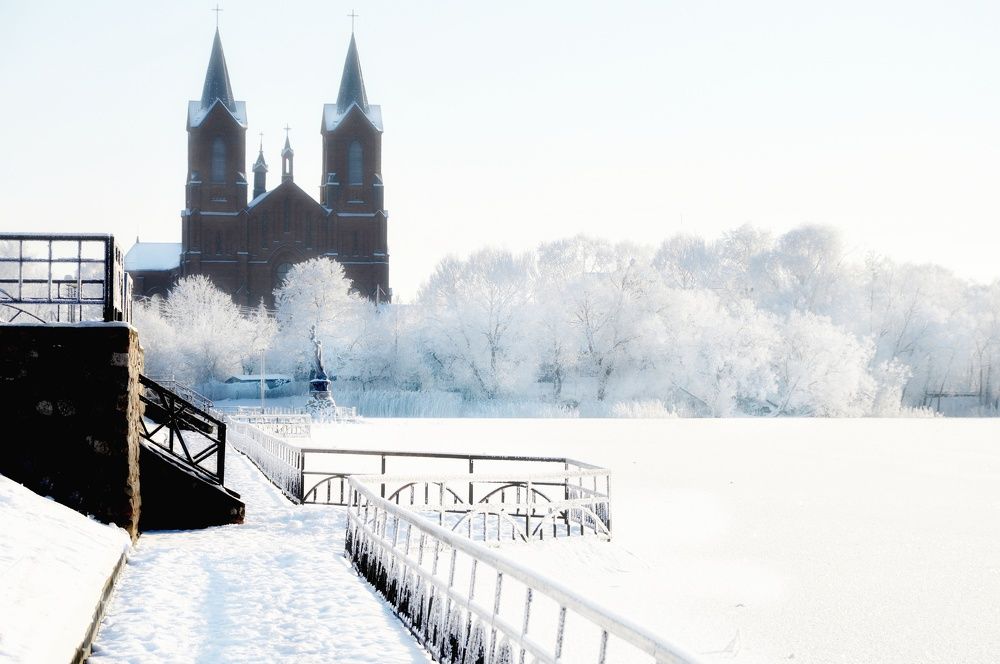 Зима в городе Миоры