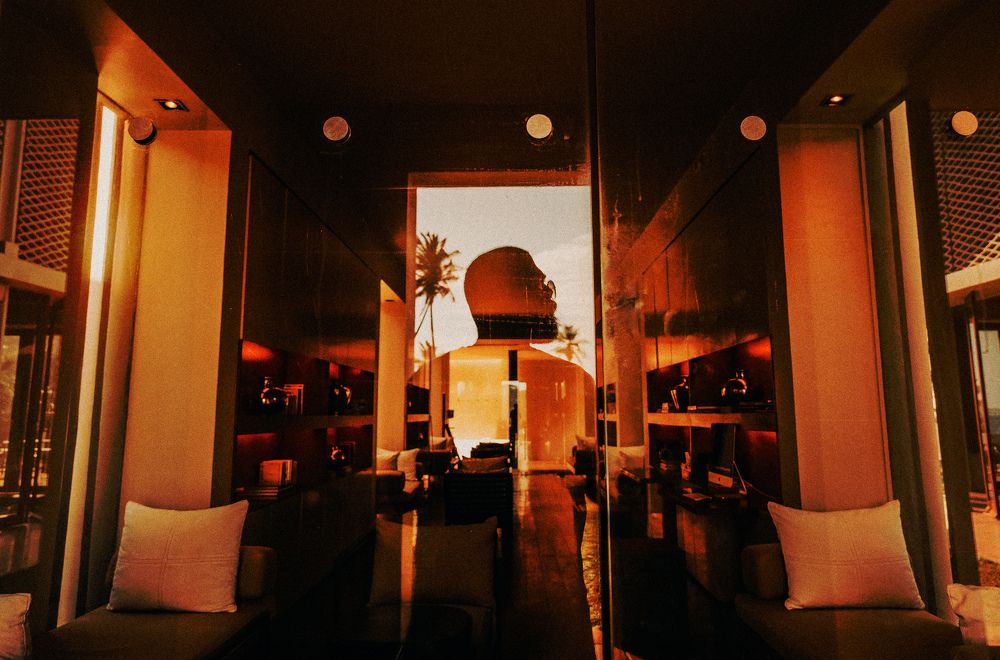 inside the Golden Hour - ME