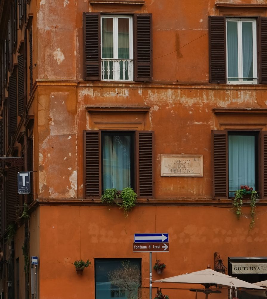 The orange house from Rome