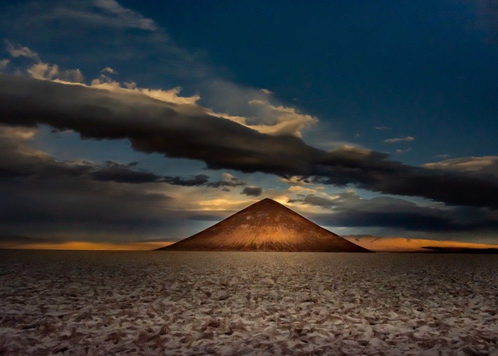 Photograph by jorge arnoten