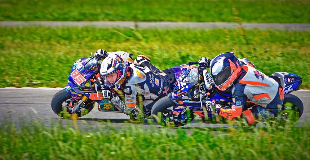 Фотография автора Владислав     (ЭнВэ) Нефёдов