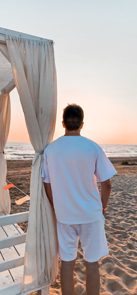 Photograph by INNA KHOMENKO