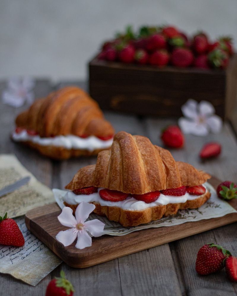 Strawberry Croissant