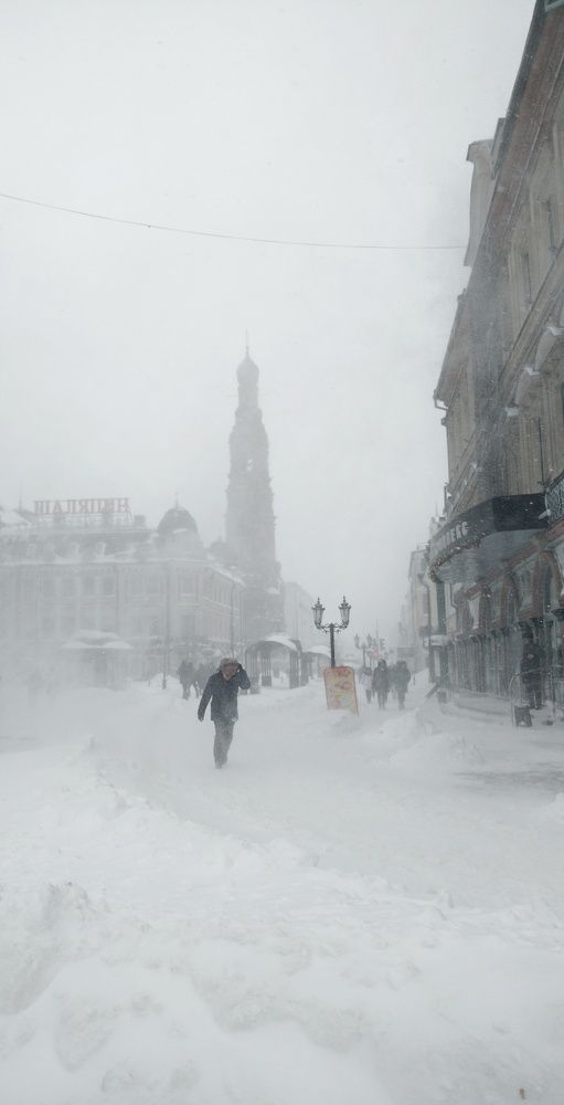 Вьюга застала