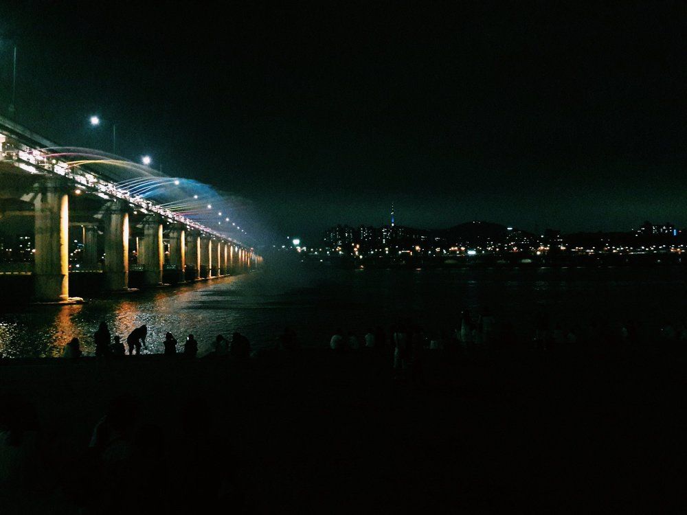 Набережная реки Хан