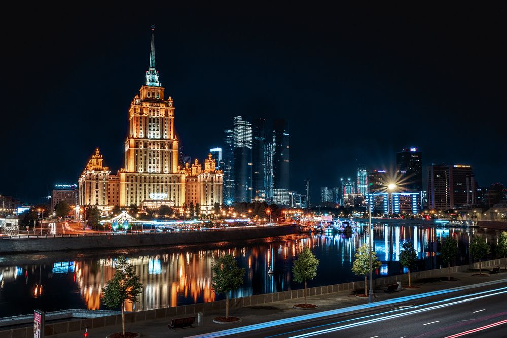 Ночная Москва