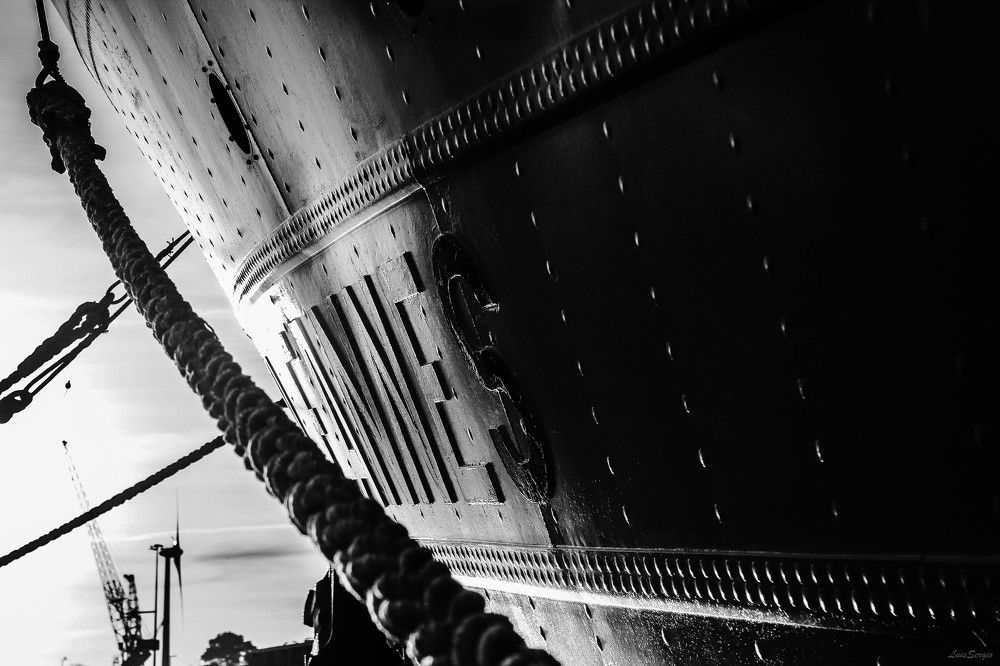 Photograph by Luis Sergio Goncalves