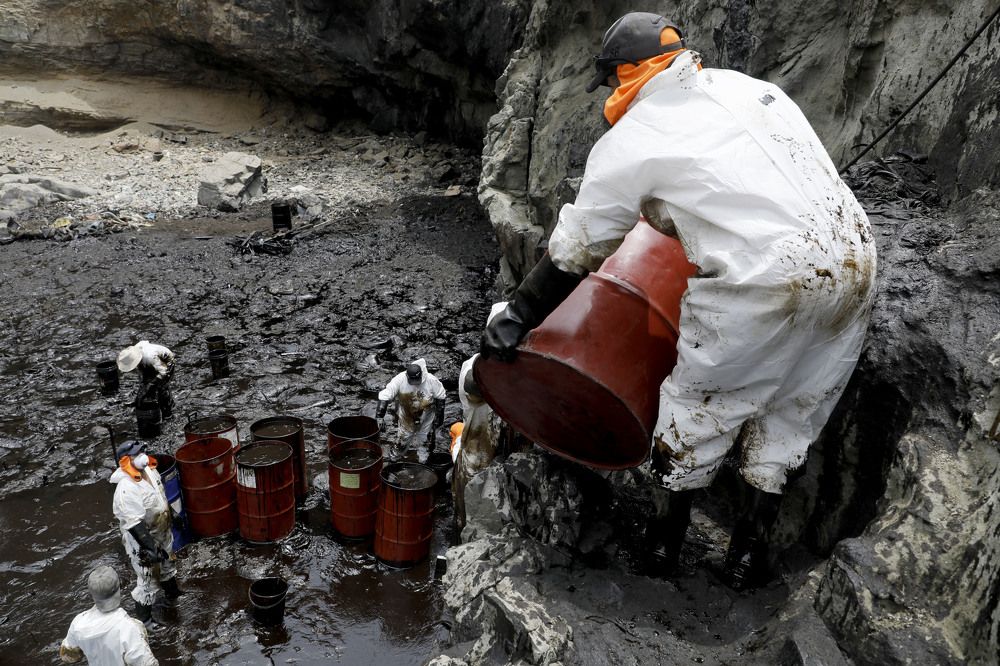 Oil spill in the sea of Ventanilla, Peru