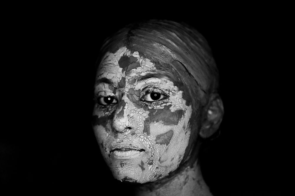 Earth Deity : A Universe Within