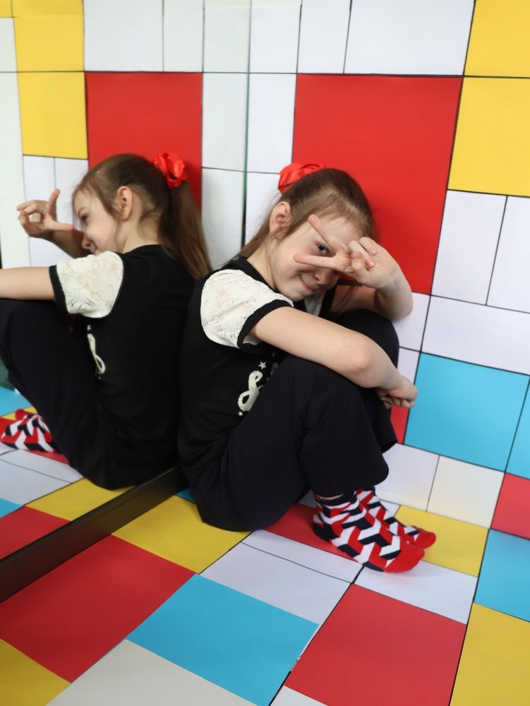 В мире Мондриана...