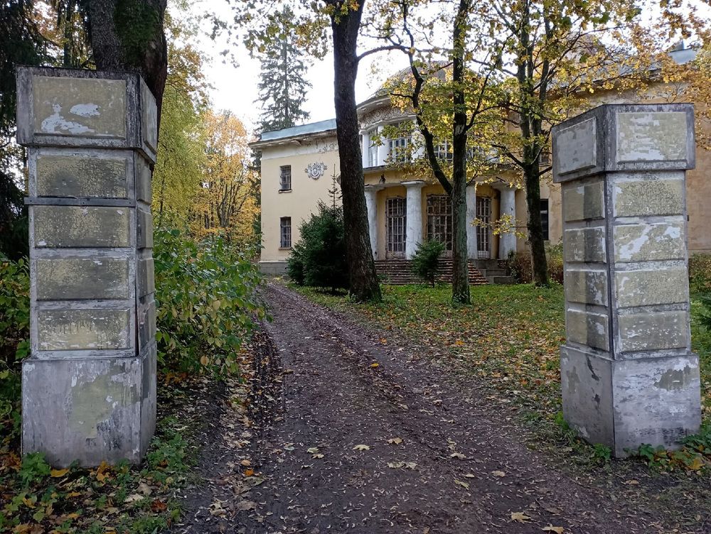 Photograph by Boris Butianov