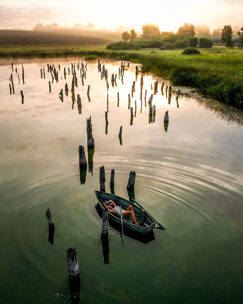 Photograph by Anton Melyoshkin