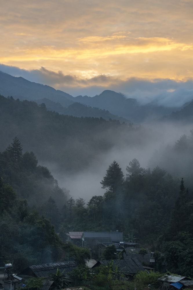 Sunrise in autumn in Mu Cang Chai, Yen Bai, Vietnam