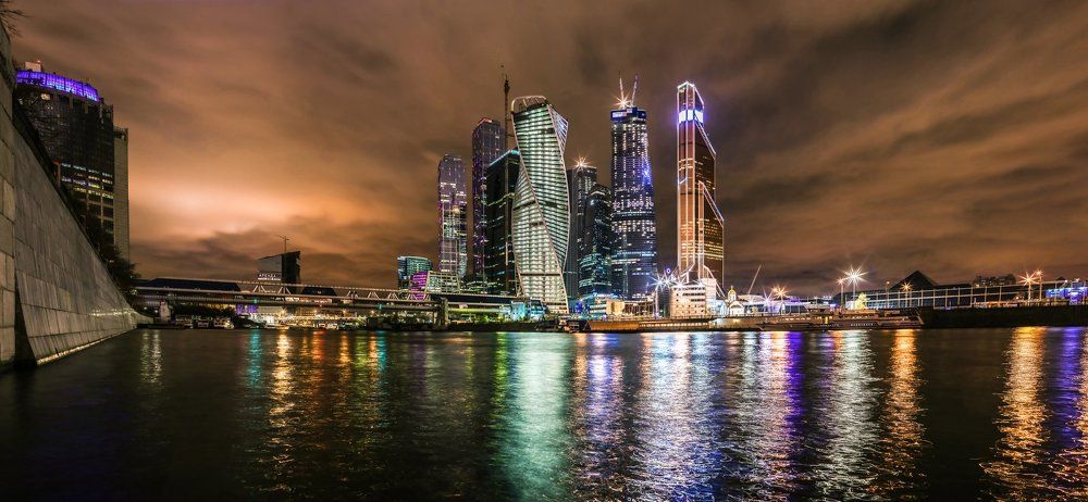 Широка Москва