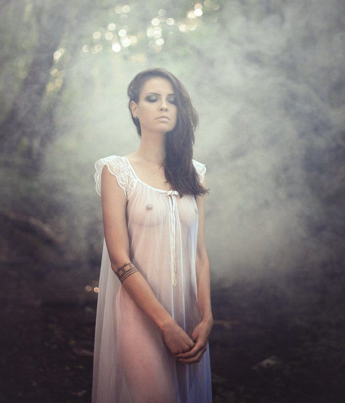 Mark Avgust, Ukraine